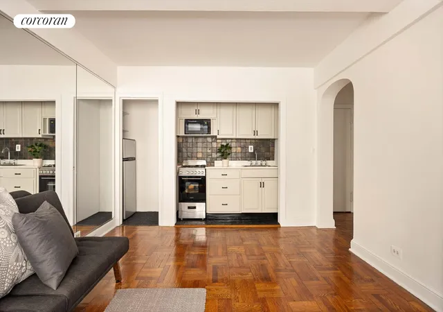 Photo 3 of Condo for sale at 140 E 40th Street #3J, New York, NY 10016 | MLS# RLS20094040 | Listing updated on 2026-07-15