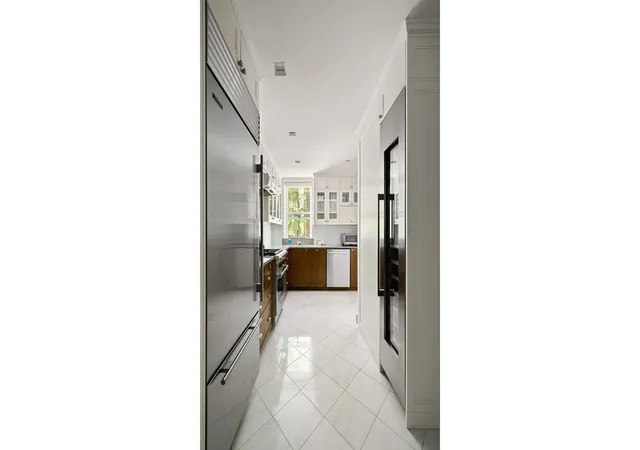 Photo 3 of Sale Pending at 65 Central Park W #2B, New York City, NY 10023 | MLS# RLS20094045 | Listing updated on 2026-07-30