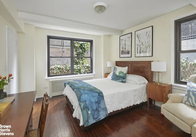 Listing Photo 2 - Condo for sale in building located at 210 E 73Rd St, New York City, NY 10021 - Unit #1E