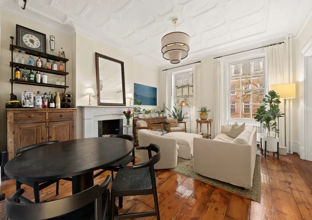 Photo 4 of Single family home for sale at 325 W 22nd Street #TH, New York, NY 10011 | MLS# RLS20094135 | Listing updated on 2026-05-28
