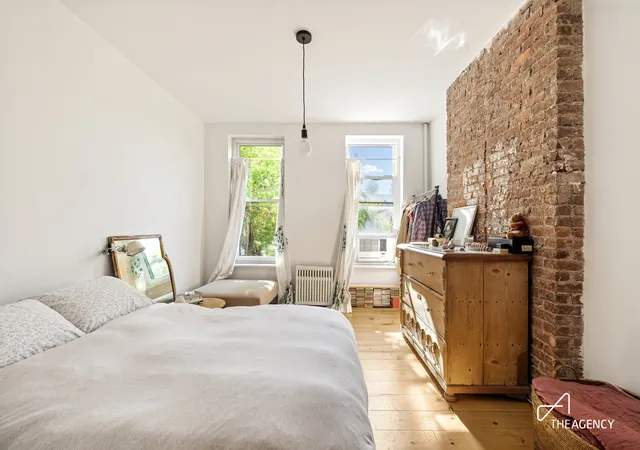 Photo 4 of House for sale at 582 Morgan Ave #3L, Brooklyn, NY 11222 | MLS# RLS20094228 | Listing updated on 2026-06-28