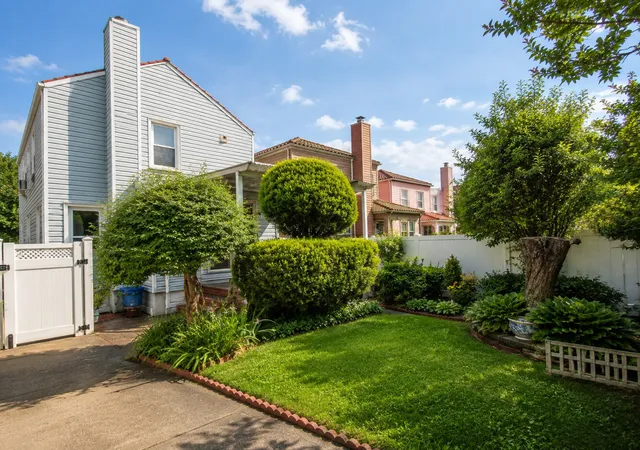 Photo 3 of Single family home for sale at 46 35 190th Street, Flushing, NY 11358 | MLS# RLS20094263 | Listing updated on 2026-05-31