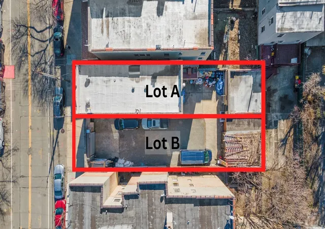 Photo 3 of Single family home for sale at 31 30 14th Street, New York City, NY 11106 | MLS# RLS20094269 | Listing updated on 2026-07-27