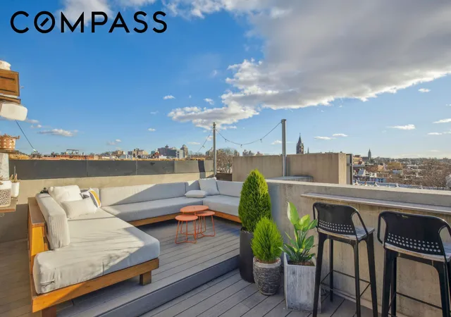 Photo 2 of Townhouse for sale at 443 Bergen St, Brooklyn, NY 11217 | MLS# RLS20094274 | Listing updated on 2026-07-16