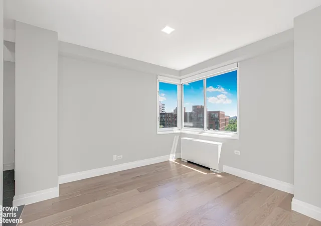 2nd image of 3333 Henry Hudson Pkwy #8B, Bronx, NY 10463 | MLS# RLS20094281
