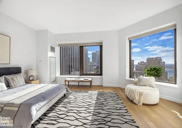 Photo 3 of Sale Pending at 75 Wall St #36F, New York, NY 10005 | MLS# RLS20094342 | Listing updated on 2026-08-29