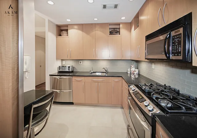 Listing Photo 1 - Condo for sale in building located at 300 E 74Th St, New York City, NY 10021 - Unit #2E