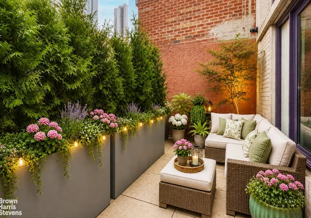 1st image of 350 W 53rd St #THG, New York, NY 10019 | MLS# RLS20094435