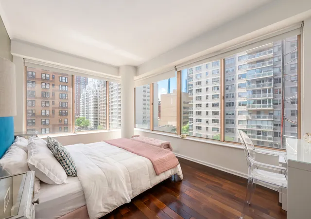 Photo 4 of House for sale at 200 E 69th Street #7L, New York, NY 10021 | MLS# RLS20094462 | Listing updated on 2026-07-25