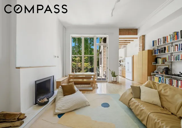 Photo 3 of Townhouse for sale at 304 Clinton Ave, Brooklyn, NY 11205 | MLS# RLS20094463 | Listing updated on 2026-09-01