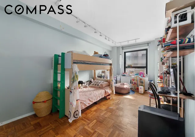 3rd image of 201 Clinton Ave #2D, Brooklyn, NY 11205 | MLS# RLS20094472