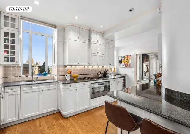 Photo 3 of Townhouse for sale at 25 Central Park W #21Q, New York City, NY 10023 | MLS# RLS20094485 | Listing updated on 2026-08-29