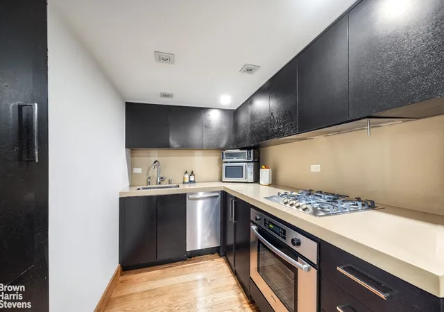 Photo 3 of House for sale at 254 Park Ave S #3R, New York, NY 10010 | MLS# RLS20094726 | Listing updated on 2026-07-23