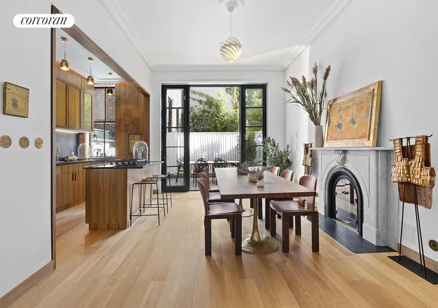 3rd image of 257 W 4Th St, New York, NY 10014 | MLS# RLS20094741