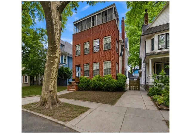 1st image of 511 Argyle Rd, Brooklyn, NY 11218 | MLS# RLS20094776