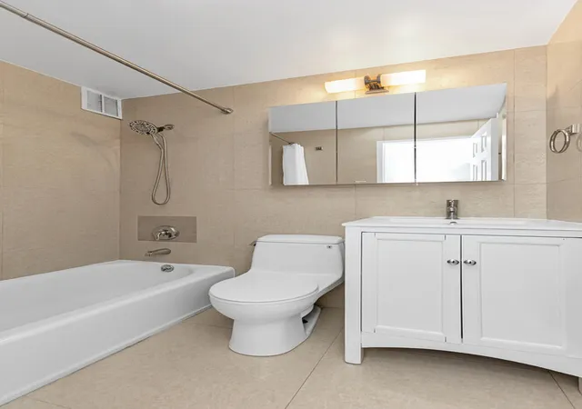 Homes for sale in New York City, NY | 220 E 54Th St, New York City, NY 10022