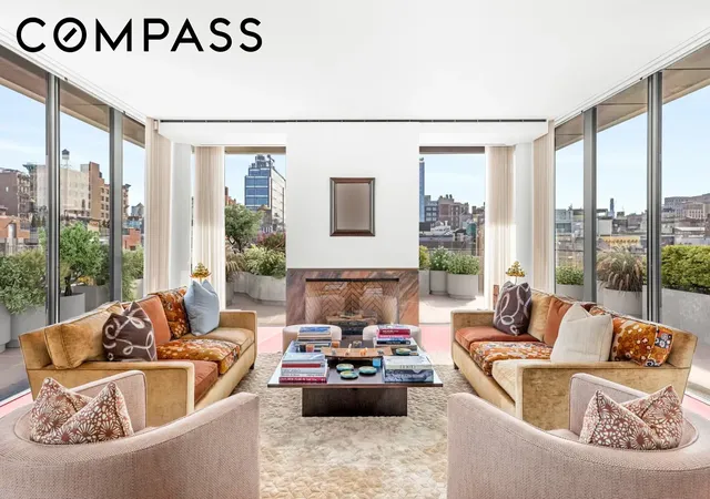 3rd image of 27 Wooster St, New York City, NY 10013