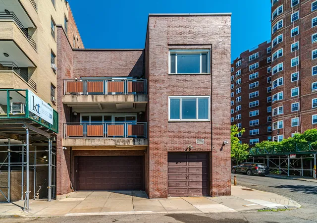 Homes for sale in New York City, NY | 9 Chittenden Ave, New York City, NY 10033 | MLS# RLS20094974