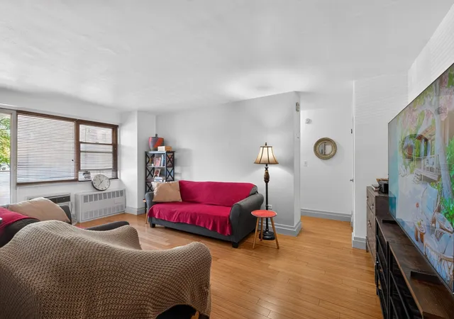 4th image of 240 Cozine Ave, New York City, NY 11207