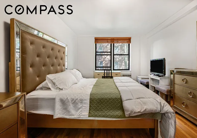 Photo 3 of House for sale at 275 Webster Ave #3G, Brooklyn, NY 11230 | MLS# RLS20095079 | Listing updated on 2026-07-24