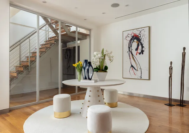 5th image of 157 E 84Th St #PH, New York City, NY 10028 | MLS# RLS20095082