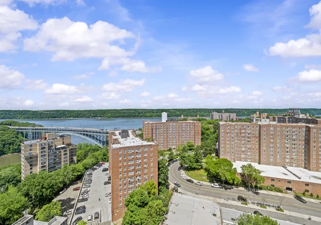 1st image of 555 Kappock St #21K, New York City, NY 10463 | MLS# RLS20095112