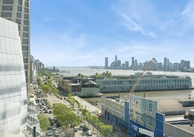 Photo 3 of House for sale at 100 11th Avenue #12B, New York, NY 10011 | MLS# RLS20095167 | Listing updated on 2026-06-02