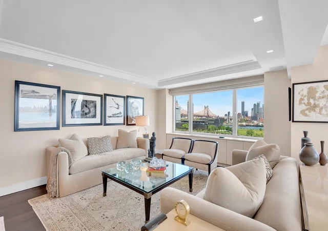 Listing Photo 4 - Condo for sale in building located at 45 Sutton Pl S, New York City, NY 10022 - Unit #11F