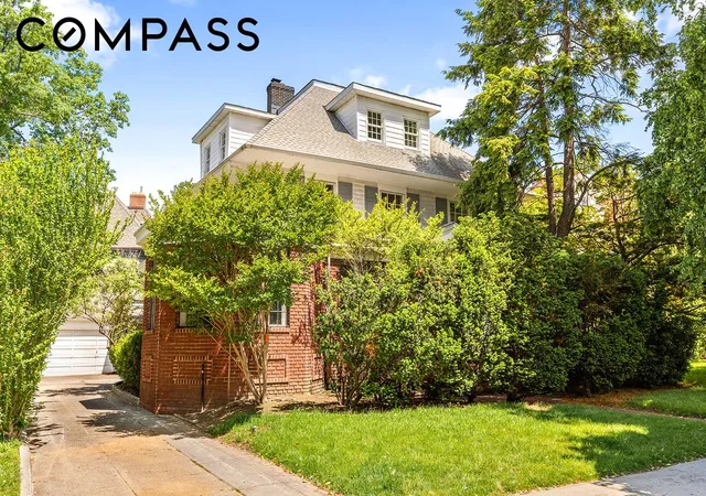 2nd image of 1815 Ditmas Ave, Brooklyn, NY 11226 | MLS# RLS20095212