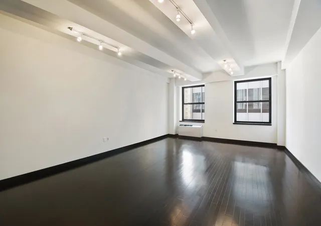 5th image of 20 Pine St #1616, New York City, NY 10005 | MLS# RLS20095215
