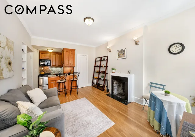 Listing Photo 2 - Condo for sale in building located at 342 E 50Th St, New York City, NY 10022 - Unit #2B