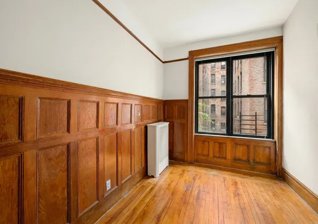 Photo 4 of Sale Pending at 523 W 121st Street #2, New York, NY 10027 | MLS# RLS20095230 | Listing updated on 2026-07-31