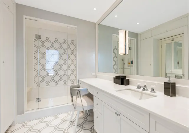 2nd image of 791 Park Ave, New York, NY 10021