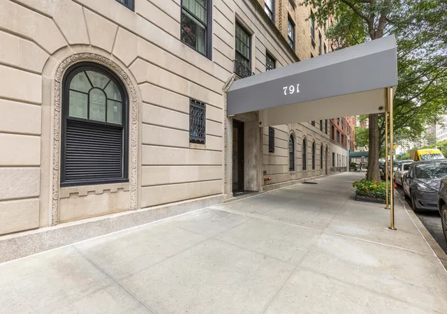 31st image of 791 Park Ave #7A, New York, NY 10021 | MLS# RLS20095233