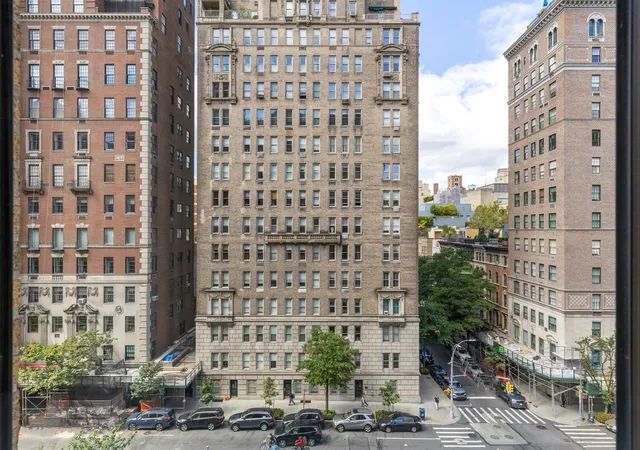 3rd image of 791 Park Ave #7A, New York, NY 10021 | MLS# RLS20095233