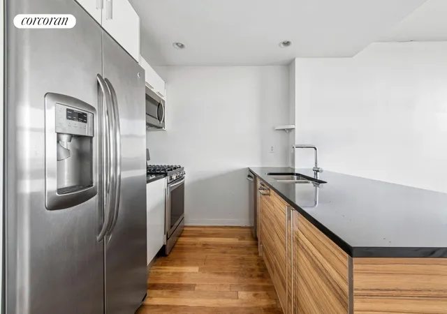 4th image of 23-11 21St Ave, New York, NY 11105