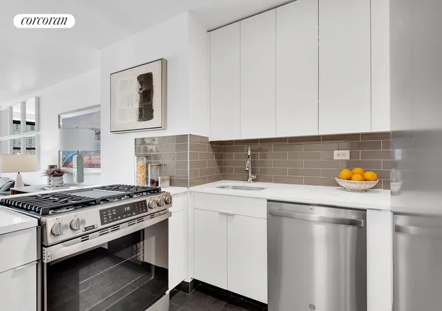 5th image of 7 E 14Th St #1408, New York, NY 10003 | MLS# RLS20095330