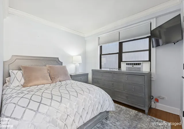 Photo 3 of House for sale at 330 3rd Avenue #9B, New York City, NY 10010 | MLS# RLS20095349 | Listing updated on 2026-09-01