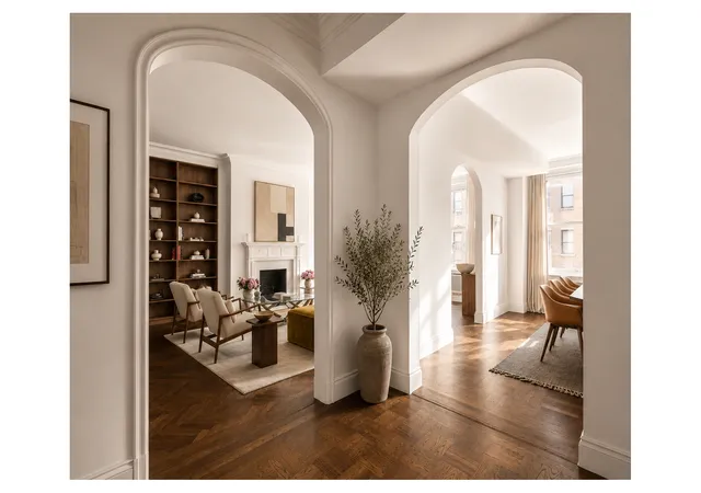 Listing Photo 4 - Condo for sale in building located at 171 W 57Th St, New York City, NY 10019 - Unit #8C