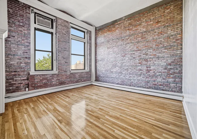 Photo 2 of Multi family home for sale at 309 E 108th Street #5C, New York City, NY 10029 | MLS# RLS20095364 | Listing updated on 2026-10-07