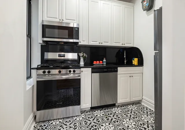 4th image of 725 Riverside Dr #2G, New York City, NY 10031 | MLS# RLS20095374
