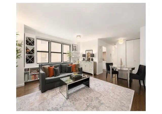 Photo 1 of Condo for sale at 201 E 28th Street #7R, New York City, NY 10016 | MLS# RLS20095377 | Listing updated on 2026-08-04