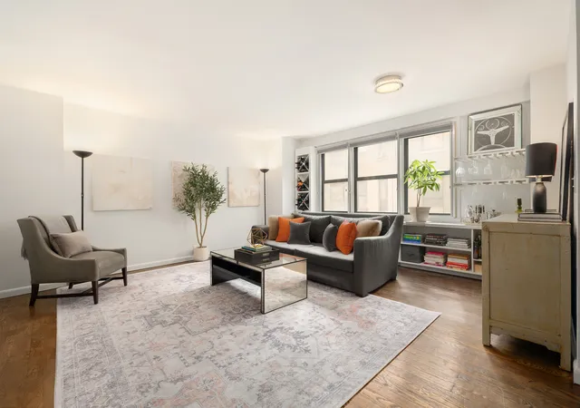 Photo 2 of Condo for sale at 201 E 28th Street #7R, New York City, NY 10016 | MLS# RLS20095377 | Listing updated on 2026-08-04