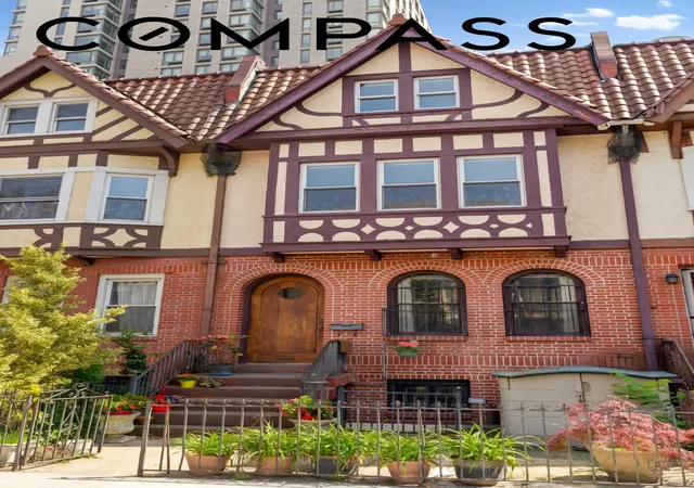 Photo 2 of Sale Pending at 29 Chester Ct, New York City, NY 11225 | MLS# RLS20095383 | Listing updated on 2026-07-27