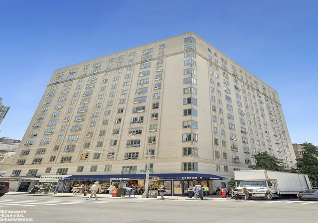 Homes for sale in New York City, NY | 200 W 20th St #1007, New York City, NY 10011 | MLS# RLS20095522