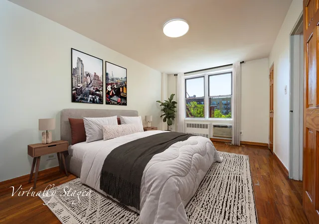 5th image of 525 Ocean Pkwy, New York, NY 11218