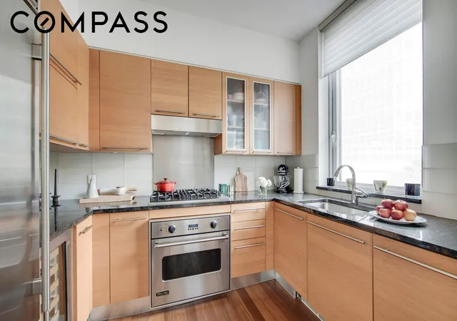 Photo 1 of Sale Pending at 10 W End Ave #4J, New York, NY 10023 | MLS# RLS20095565 | Listing updated on 2026-07-08