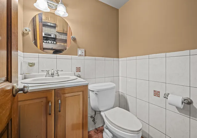 Photo 4 of Single family home for sale at 485 Clinton St, Brooklyn, NY 11231 | MLS# RLS20095647 | Listing updated on 2026-07-10