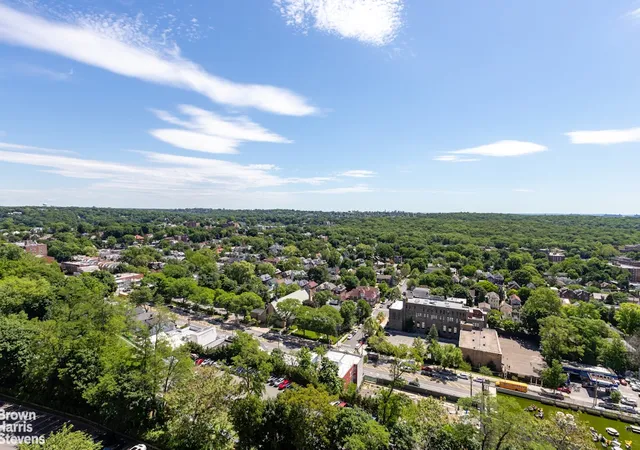 2nd image of 5800 Arlington Ave #15B, Bronx, NY 10471 | MLS# RLS20095703