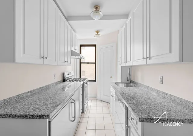 Photo 3 of Sale Pending at 890 W End Ave #7E, New York City, NY 10025 | MLS# RLS20095743 | Listing updated on 2026-08-03